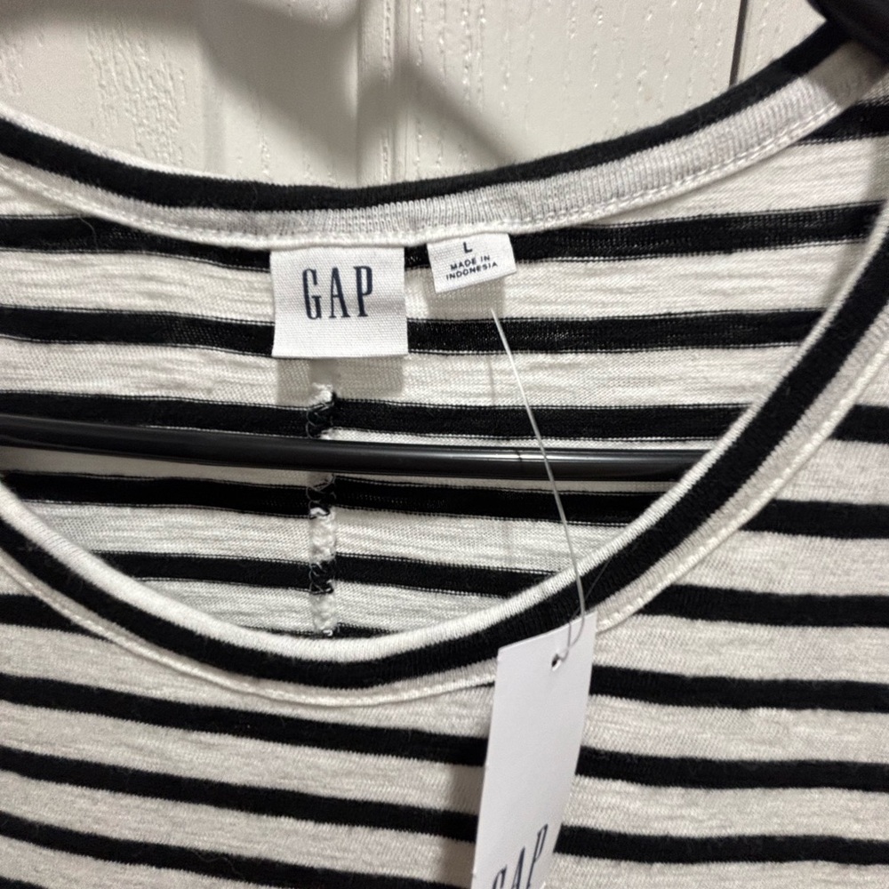 GAP Black and White Striped Short Sleeve Tee Dress